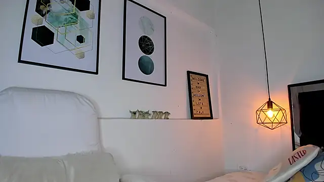 amysc online show from March 2026 11:43:01 AM