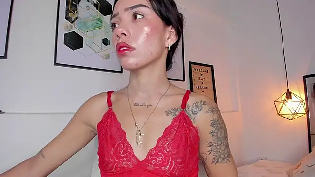 amysc online show from October 2025 01:41:02 PM
