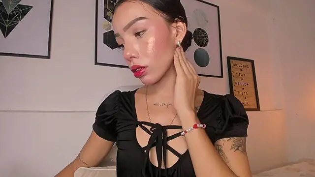 amysc online show from December 2025 01:54:02 PM