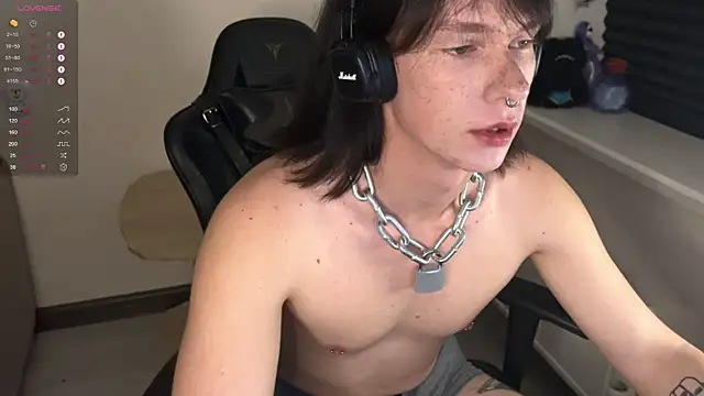 carthylovvve online show from October 2025 03:34:01 PM