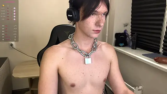 carthylovvve online show from October 2025 03:33:01 PM