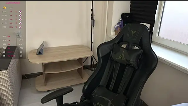 Snapshot of carthylovvve chatting on March 2026 02:24:01 PM carthylovvve online show from March 2026 02:24:01 PM