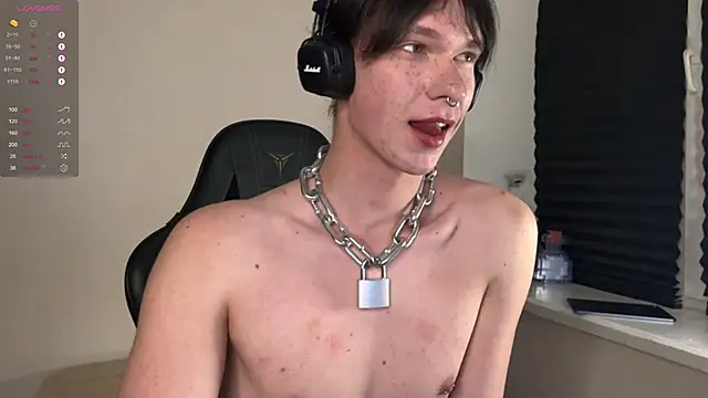 carthylovvve online show from October 2025 09:37:01 PM