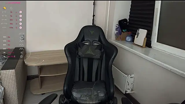 carthylovvve online show from March 2026 05:14:02 PM