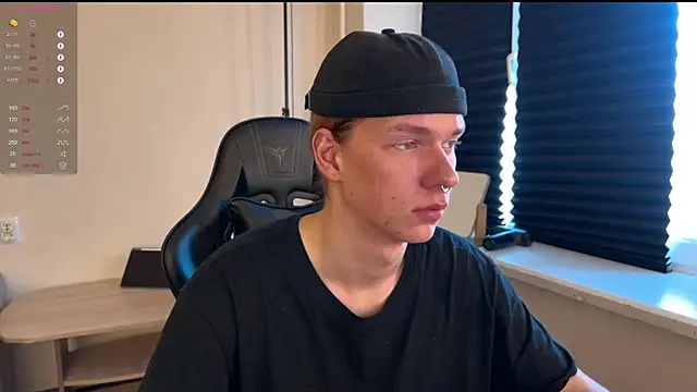 Snapshot of carthylovvve chatting on January 2026 11:48:01 AM carthylovvve online show from January 2026 11:48:01 AM