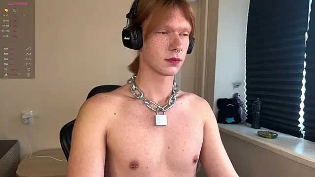 carthylovvve online show from November 2025 12:20:01 PM