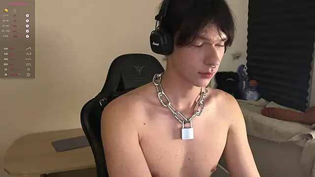 carthylovvve online show from October 2025 05:03:02 PM