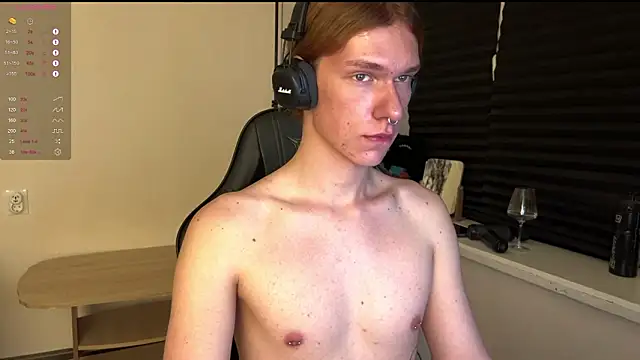 Snapshot of carthylovvve chatting on January 2026 05:05:02 PM carthylovvve online show from January 2026 05:05:02 PM