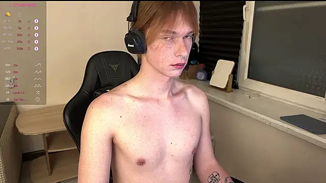 carthylovvve online show from March 2026 04:19:01 PM