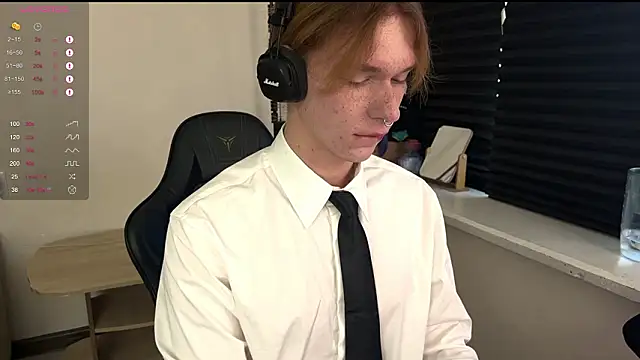 carthylovvve online show from March 2026 03:15:01 PM