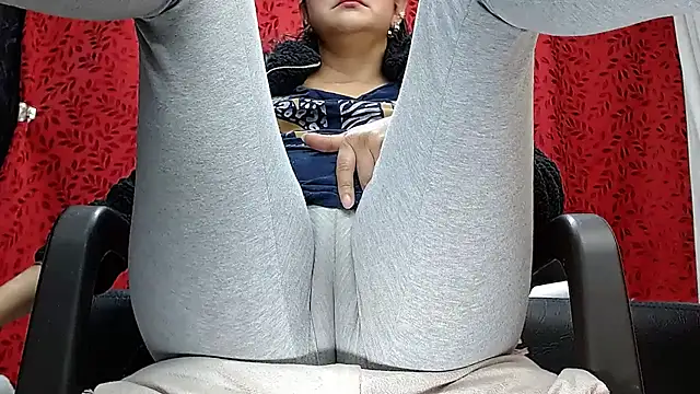 Snapshot of MELANIE_SEX69 chatting on November 2025 09:30:02 PM MELANIE SEX69 online show from November 2025 09:30:02 PM