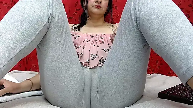 Snapshot of MELANIE_SEX69 chatting on October 2025 09:22:02 PM MELANIE SEX69 online show from October 2025 09:22:02 PM