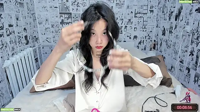 Snapshot of Minami_686 chatting on October 2025 09:15:01 PM Minami 686 online show from October 2025 09:15:01 PM