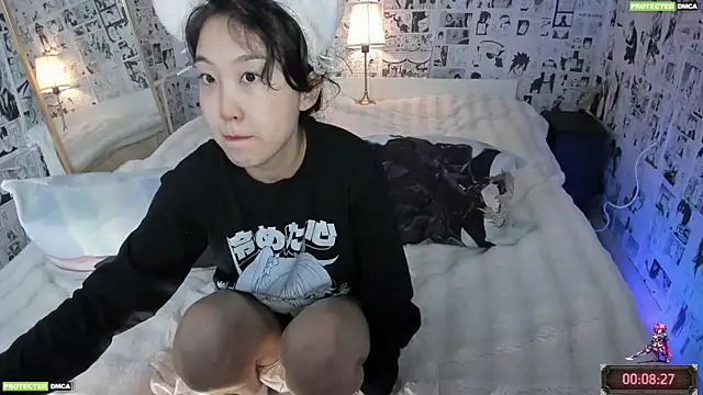 Snapshot of Minami_686 chatting on September 2025 11:04:02 PM Minami 686 online show from September 2025 11:04:02 PM