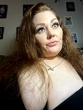 fatfabulous1981 online show from November 2025 11:36:02 AM