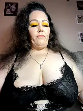 fatfabulous1981 online show from January 2026 12:26:01 AM