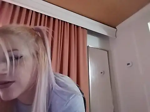 SexxxiLexiiii online show from February 2026 11:23:01 PM