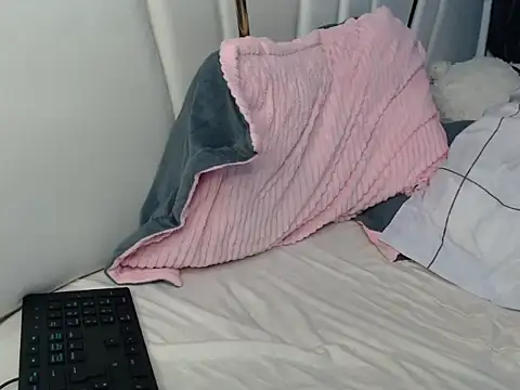Brizzy dee online show from October 2025 05:58:01 PM