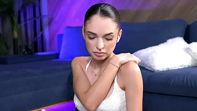 EsmeAinsley online show from September 2025 11:55:02 PM