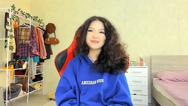 Snapshot of wastforu chatting on October 2025 06:03:01 AM wastforu online show from October 2025 06:03:01 AM