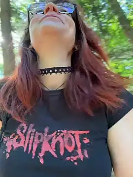 die-EinHORNY-WG online show from May 2026 07:39:01 AM