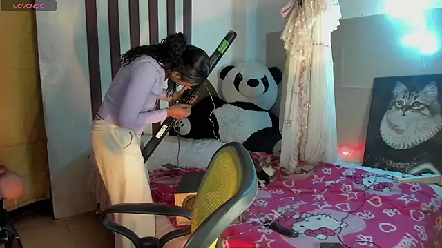 Lilithsabeth online show from October 2025 08:11:02 PM