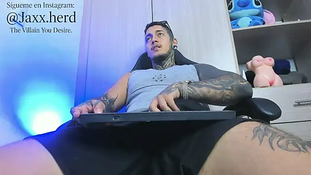 JAXXXONHERD online show from January 2026 07:20:01 PM