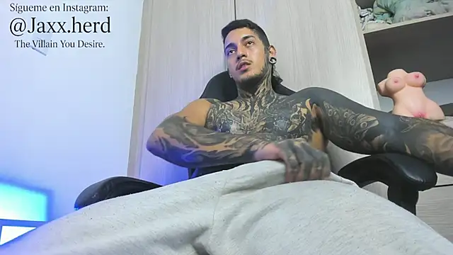 JAXXXONHERD online show from December 2025 05:51:01 PM