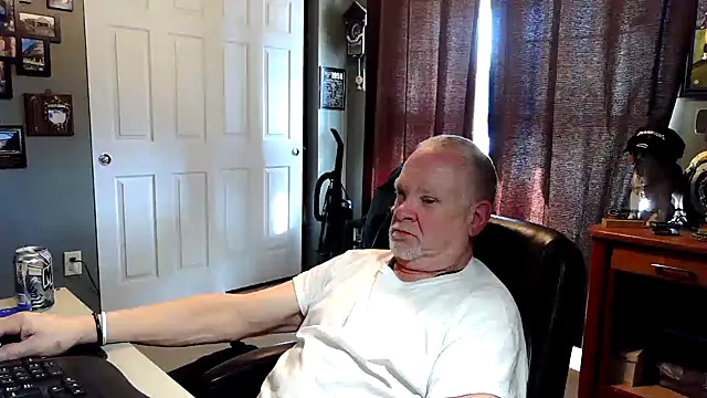 nobledad online show from February 2026 08:20:02 PM