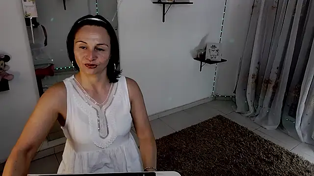 lollita 23  online show from December 2025 07:37:02 PM