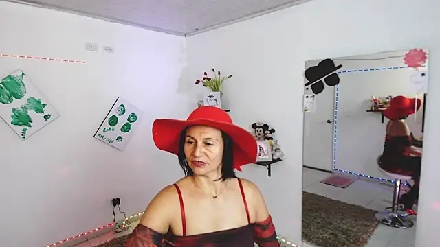 lollita 23  online show from September 2025 08:26:01 PM