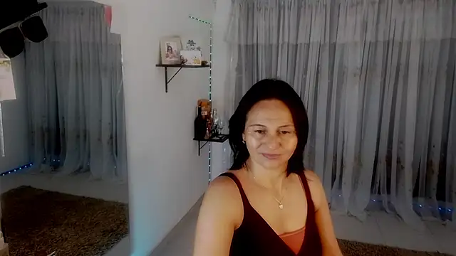 lollita 23  online show from November 2025 08:23:02 PM