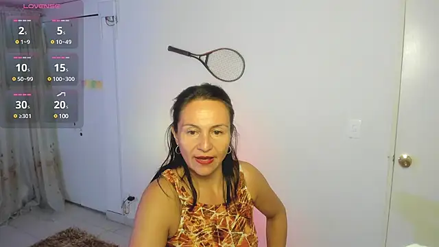 lollita 23  online show from March 2025 08:00:01 PM