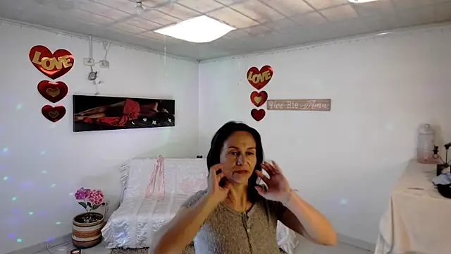Snapshot of lollita_23_ chatting on April 2026 07:59:01 PM lollita 23 online show from April 2026 07:59:01 PM