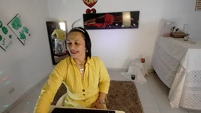 Snapshot of lollita_23_ chatting on May 2026 07:06:01 PM lollita 23 online show from May 2026 07:06:01 PM