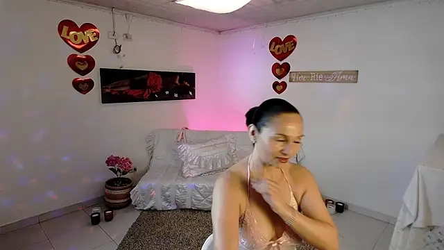 Snapshot of lollita_23_ chatting on April 2026 08:26:01 PM lollita 23 online show from April 2026 08:26:01 PM