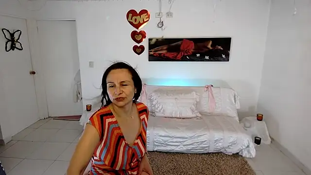Snapshot of lollita_23_ chatting on April 2026 08:33:02 PM lollita 23 online show from April 2026 08:33:02 PM