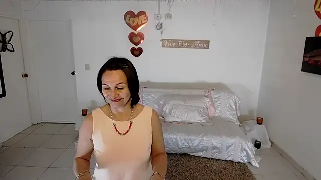 Snapshot of lollita_23_ chatting on April 2026 07:12:01 PM lollita 23 online show from April 2026 07:12:01 PM