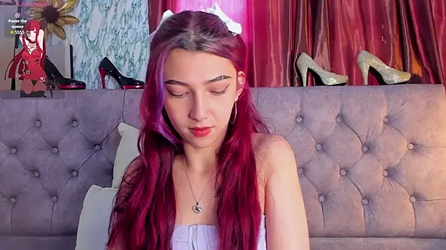 Snapshot of _Scarlett_01 chatting on October 2025 01:33:01 PM Scarlett 01 online show from October 2025 01:33:01 PM