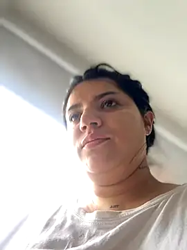 Snapshot of horny_roomiess chatting on September 2025 05:13:02 PM horny roomiess online show from September 2025 05:13:02 PM