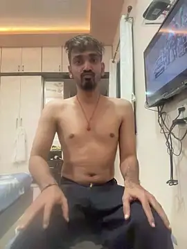 hornyguy271192 online show from January 2026 06:15:02 PM