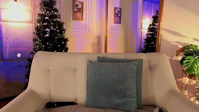 Victoria-Harper online show from December 2025 09:55:01 AM