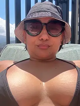 Victoria-Harper online show from March 2026 04:12:02 PM