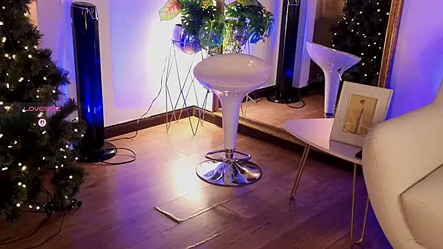 Victoria-Harper online show from December 2025 10:10:02 AM