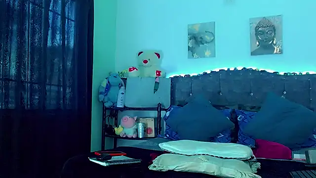 Liamscott  online show from February 2026 07:37:01 PM