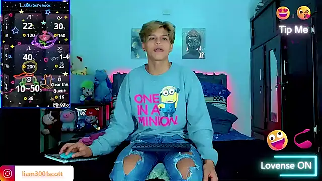 Snapshot of Liamscott_ chatting on November 2025 08:46:01 PM Liamscott online show from November 2025 08:46:01 PM