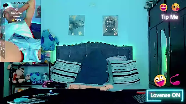 Snapshot of Liamscott_ chatting on November 2025 10:14:01 PM Liamscott online show from November 2025 10:14:01 PM