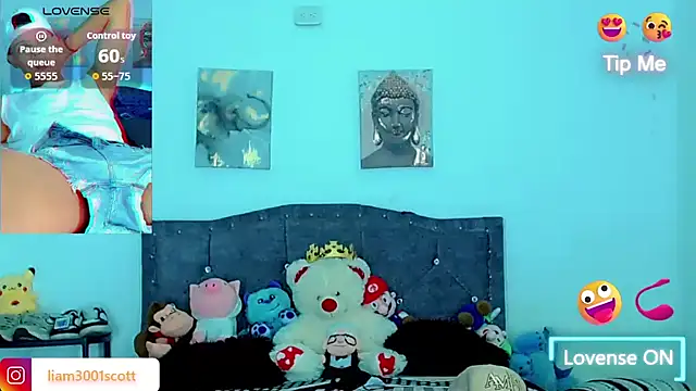 Snapshot of Liamscott_ chatting on November 2025 07:03:02 PM Liamscott online show from November 2025 07:03:02 PM