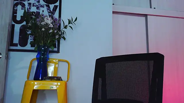 purple em69 online show from January 2026 10:16:01 PM