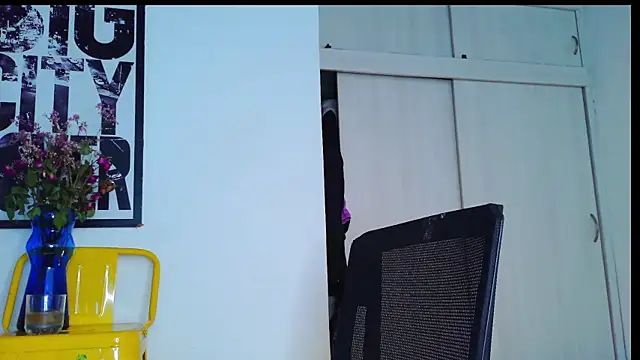 purple em69 online show from April 2026 06:55:02 PM